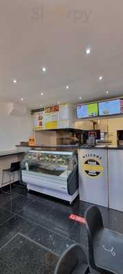 Papachino's Cafe Fishersgate