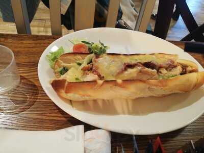 The Pear Tree Inn Pub