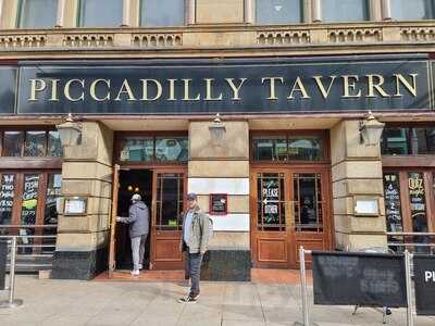 The Piccadilly Tavern