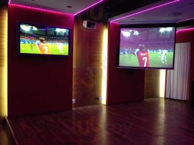 Chilli Peppers Bar & Restaurant