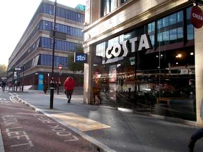 Costa Coffee - 14 Oxford Road