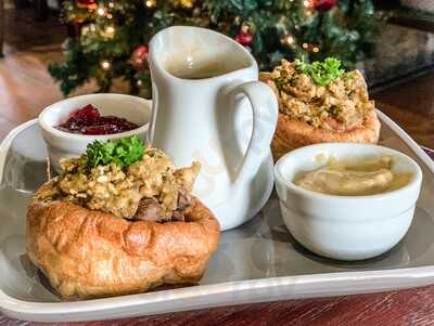 Jeremy's At The Boat House