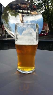 Playhouse Bar & Kitchen