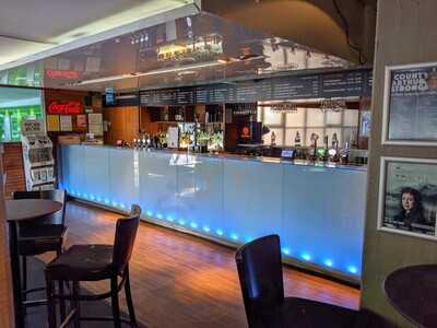 Playhouse Bar & Kitchen