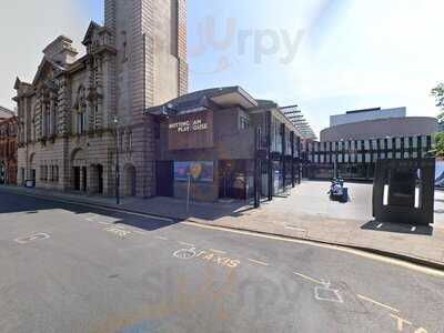 Playhouse Bar & Kitchen