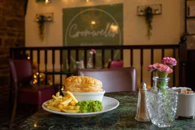 Cromwells Restaurant And Tea Room