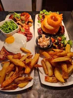 The Pear Tree Bar And Restaurant