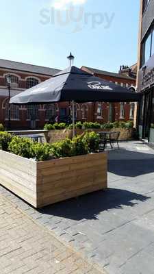 Fredericks Coffee Lounge And Bar