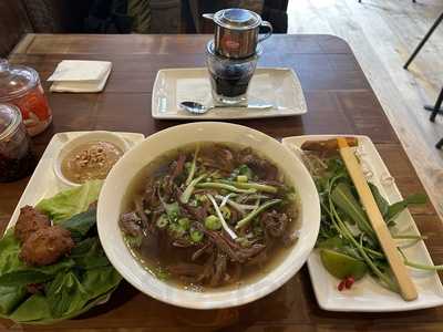 Sai Gon Pho Noodle Bar & Cafe