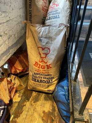 Quarter House (beer & Bbq)