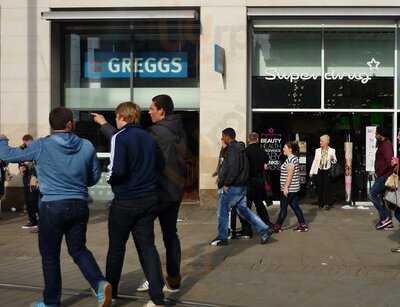 Greggs - 7a Piccadilly