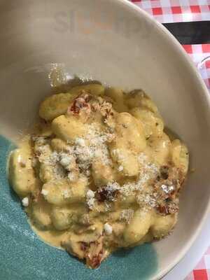 Sicily Trattoria Pizzeria Da Rocco E Bruno