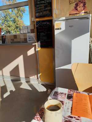 The Wicker Basket Cafe