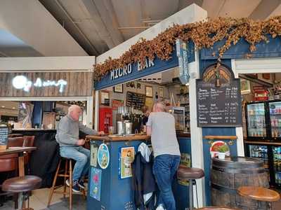 Micro Bar 'early Doors'