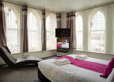 The Mitre Bar & Restaurant