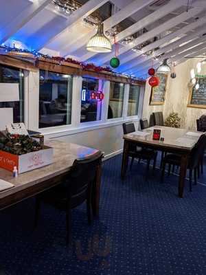 Lychee Cantonese Restaurant