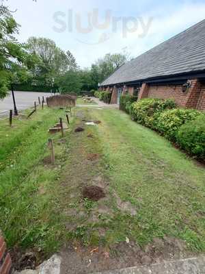 The Gap Inn Stonehouse Pizza & Carvery