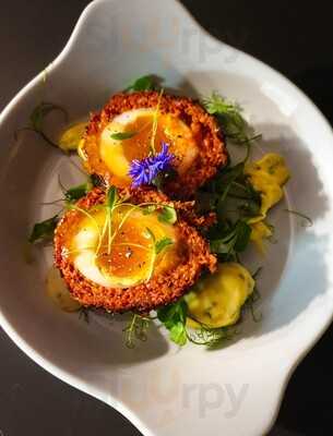 J. Johnson’s Wine Bar And Bistro