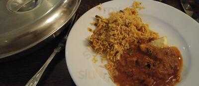 Nawaab - Huddersfield - Photo 8