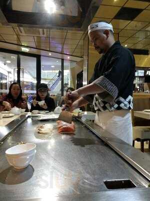 Shogun Sushi Bar & Teppan-yaki