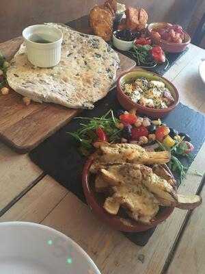 Fletchers Bar And Eatery