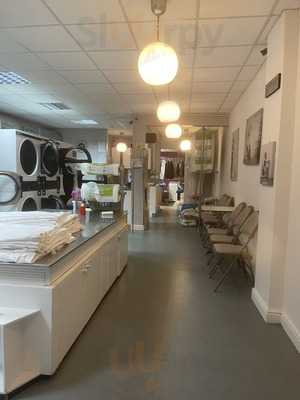 Coffee Shop At The Launderroom