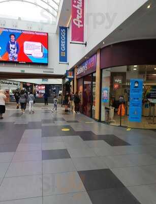 Greggs - Liverpool Central Station