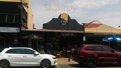 A Cafe Etc