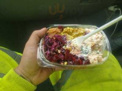 Delicious, Sandwich & Salad Bar