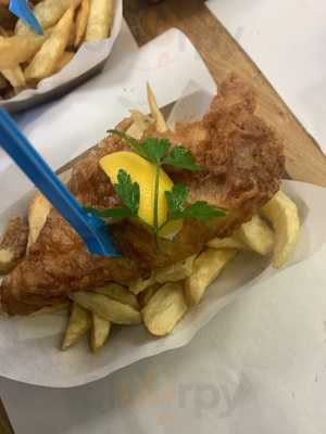 Russels Fish And Chip Takeaway
