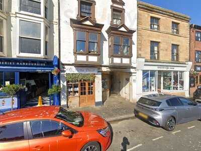 Russels Fish And Chip Takeaway