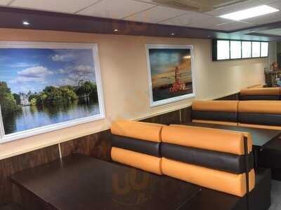 Express Pizzeria & Grill