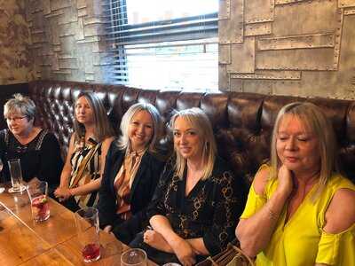 Capri Horbury Restaurant