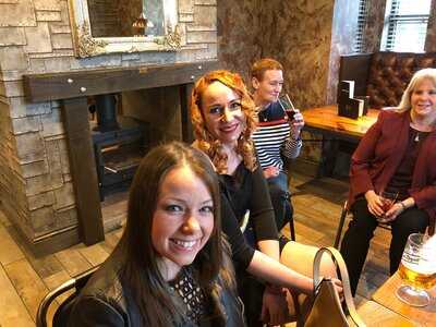 Capri Horbury Restaurant