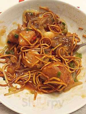 Lees Chinese Takeaway