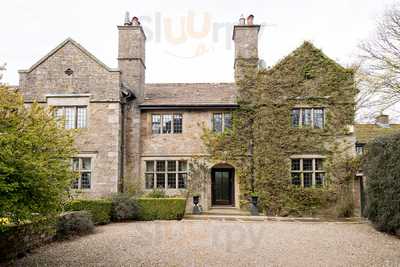 Stone House Hotel Restaurant