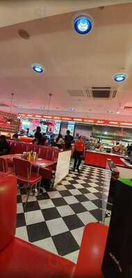 Ed's Easy Diner