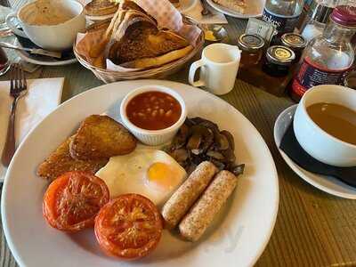 The Refreshment Rooms