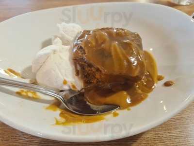 Coast House Bar And Grill