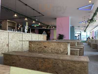 Dockside Dining Club