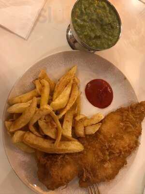 Compo's Take Away And Family Restaurant