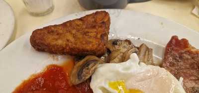 Albert's Diner And Square