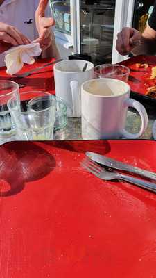 Golden Anchor - Breakfast Cafe