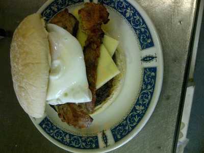 Golden Anchor - Breakfast Cafe