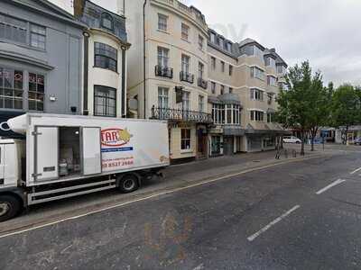 The Royal Pavilion Tavern