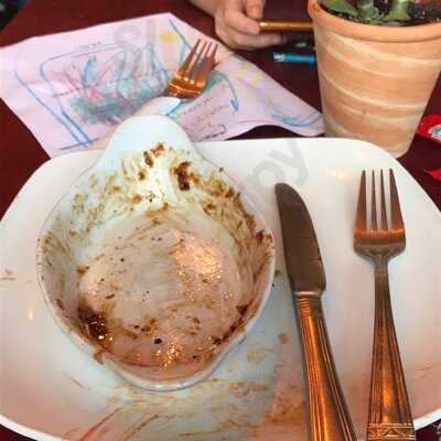 The Queens Head Bar & Restaurant