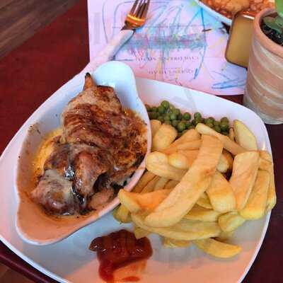 The Queens Head Bar & Restaurant