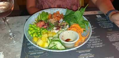 Merchants Bar & Restaurant