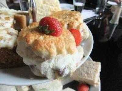 Merchants Bar & Restaurant