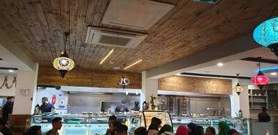 The Unit Cafe - Shisha Lounge